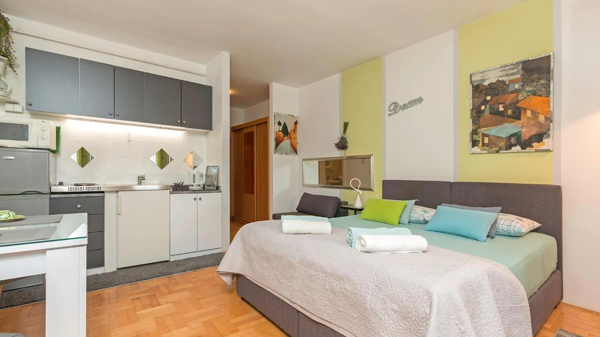 شقة Jasna - Apartman Studio بولا