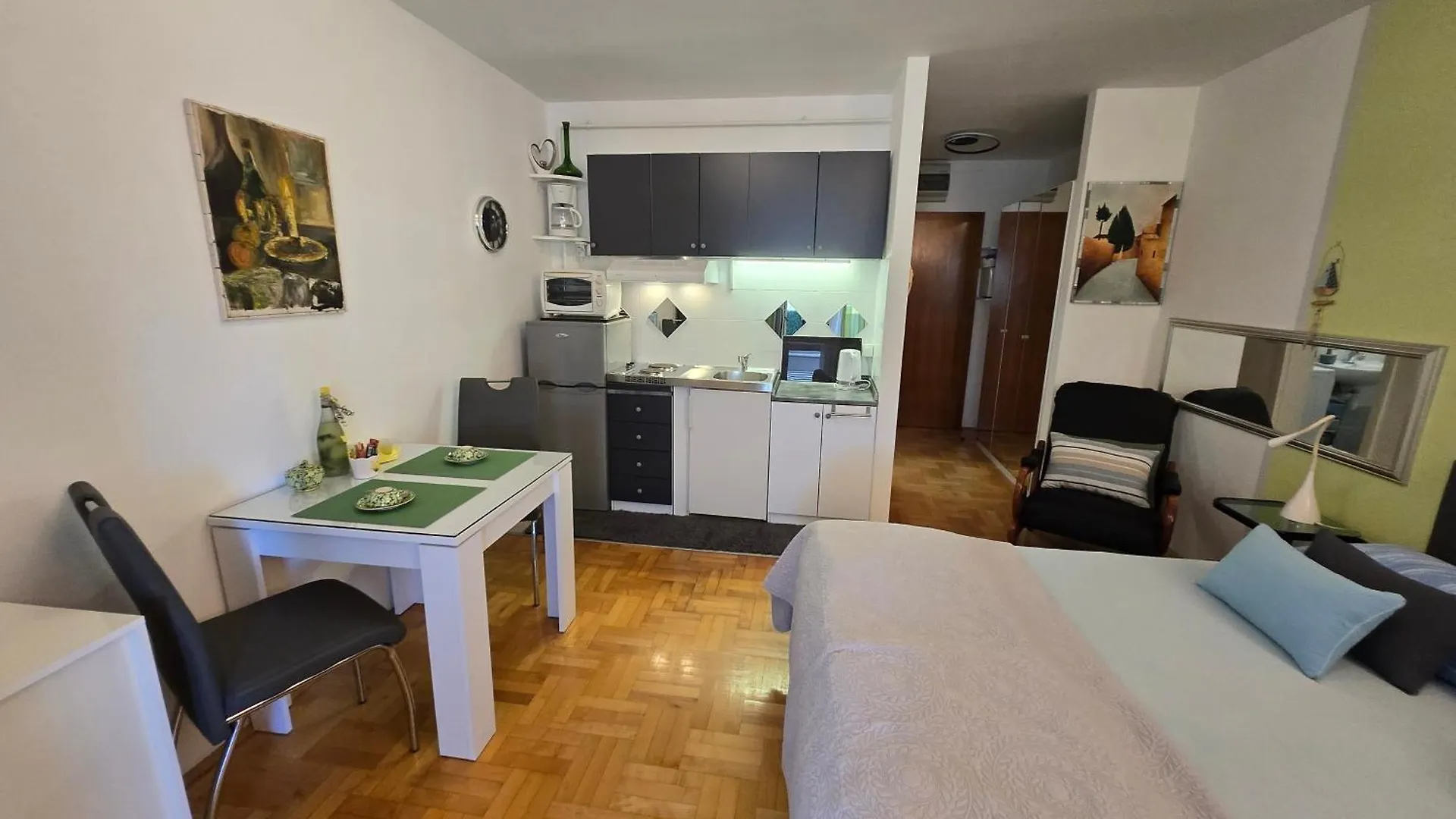 شقة Jasna - Apartman Studio بولا