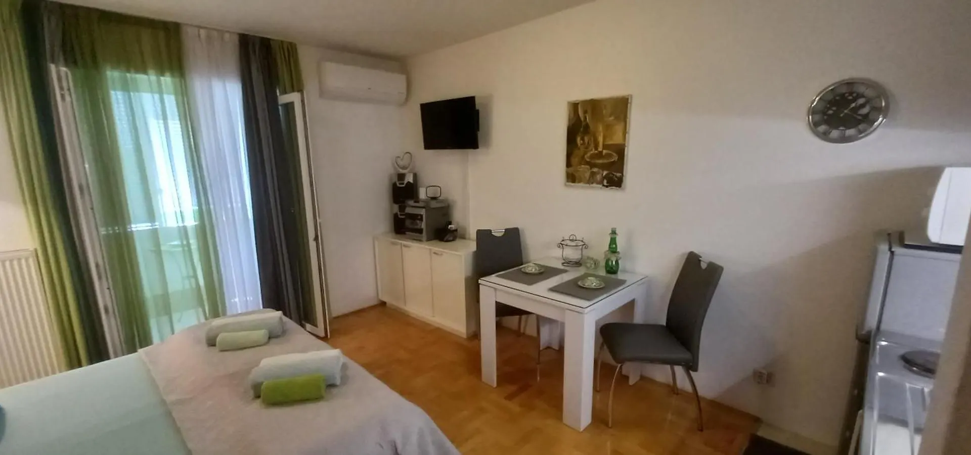 Jasna - Apartman Studio Pula Croatia
